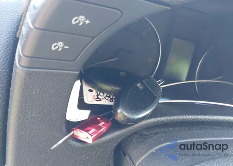 2011 Infiniti G25X из США, поврежденный, VIN JN1DV6AR9BM450795